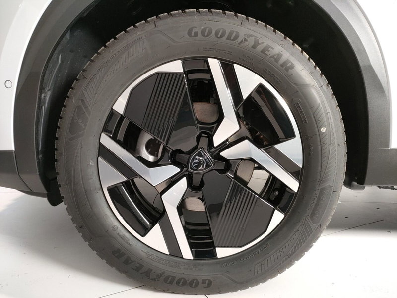 Peugeot 2008 nuova a L'Aquila (7)