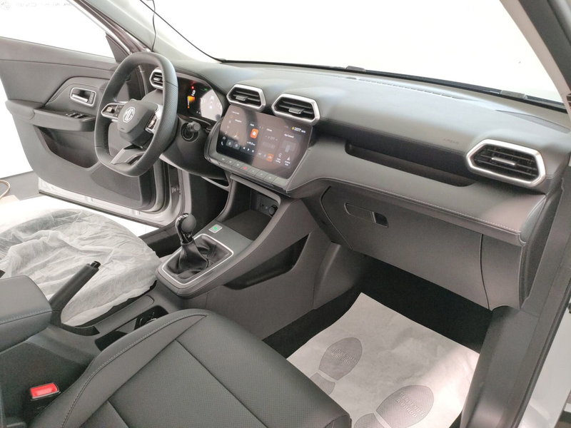 Mg ZS (2001-2005) nuova a L'Aquila (12)