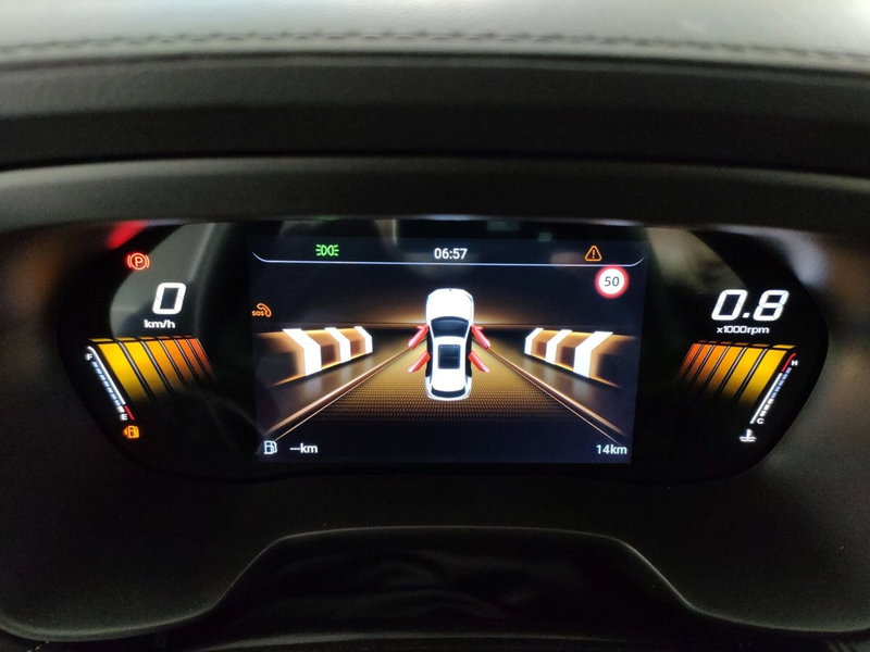 Mg ZS (2001-2005) nuova a L'Aquila (19)