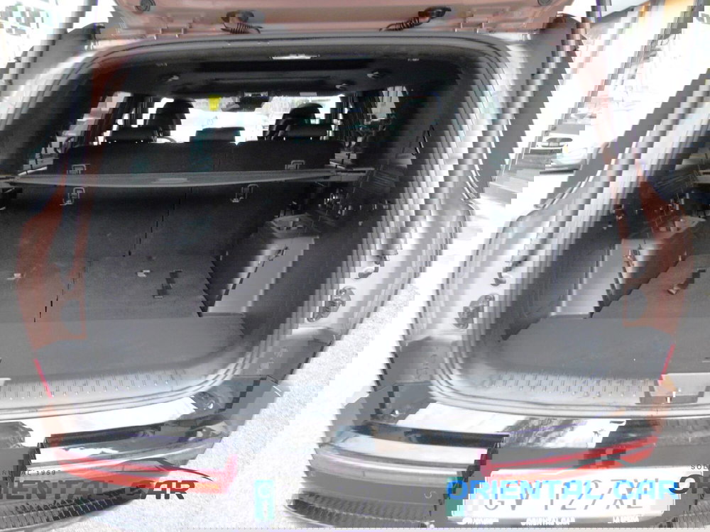 Hyundai Santa Fe usata a La Spezia (12)