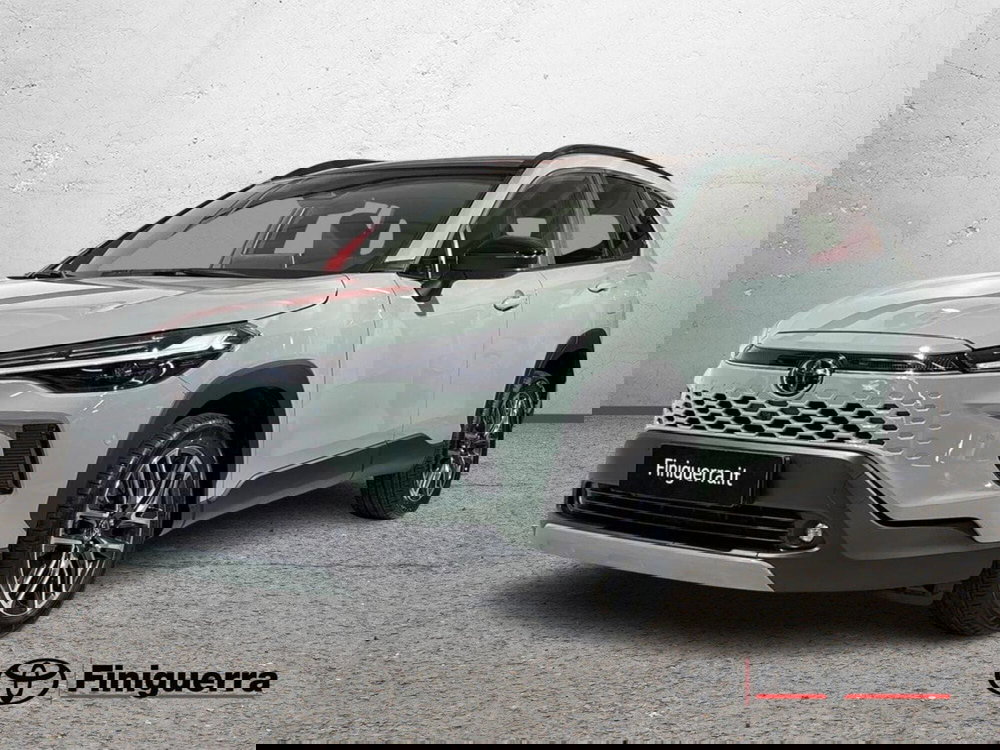 Toyota Corolla Cross Hybrid nuova a Lecco