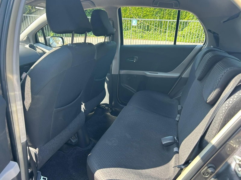 Toyota Yaris usata a Piacenza (15)