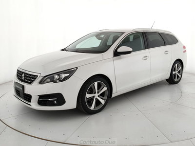 Peugeot 308 SW BlueHDi 130 S&amp;S Allure del 2020 usata a Teverola