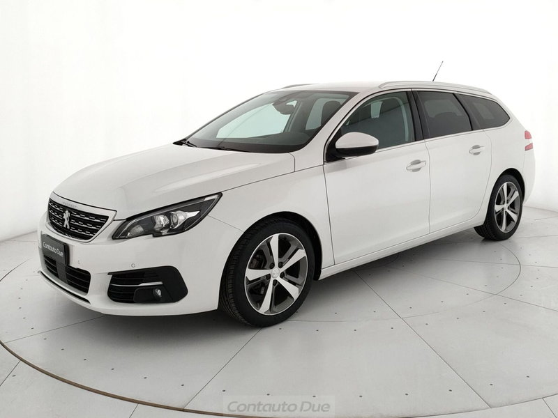 Peugeot 308 SW usata a Caserta