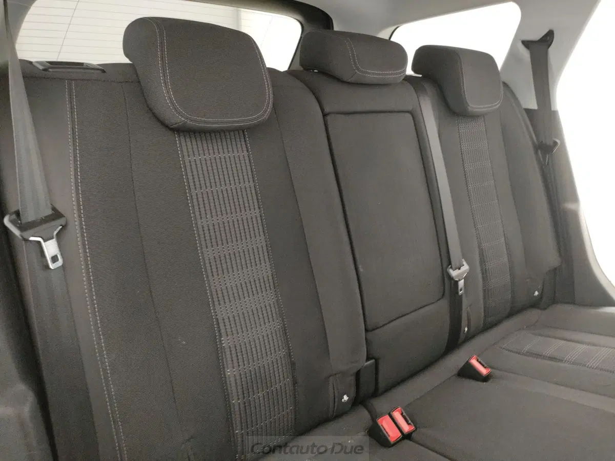 Peugeot 308 SW usata a Caserta (13)