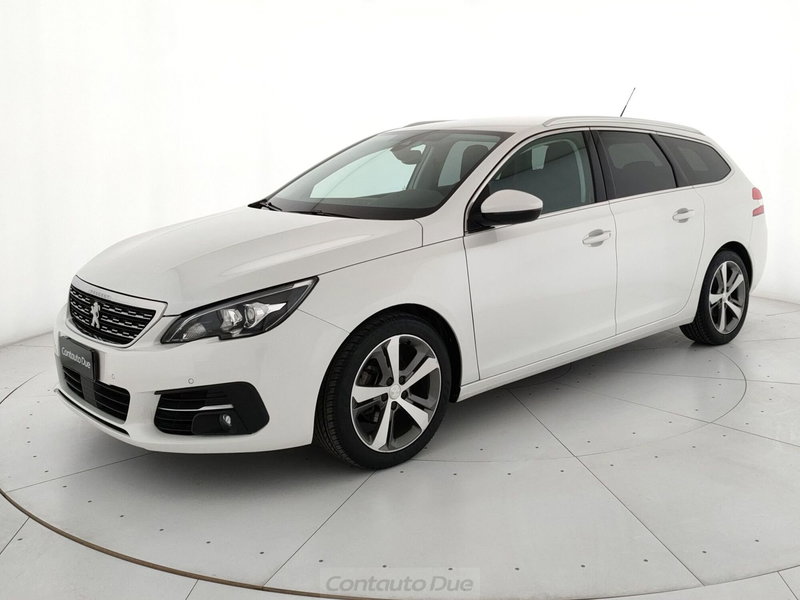 Peugeot 308 SW usata a Caserta (7)