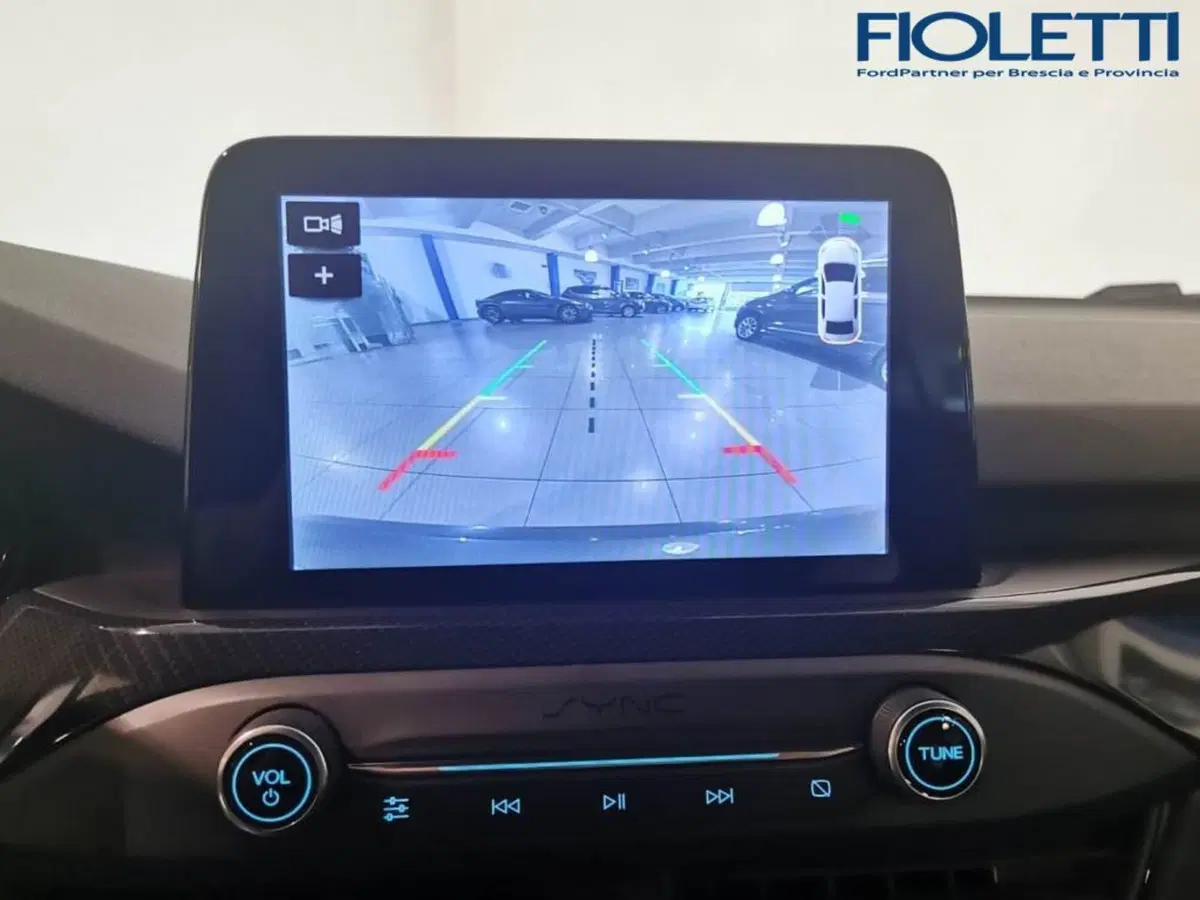 Ford Focus Station Wagon usata a Brescia (9)
