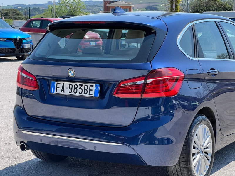 BMW Serie 2 Active Tourer usata a Matera (11)