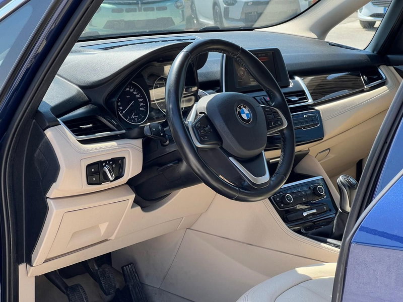 BMW Serie 2 Active Tourer usata a Matera (16)