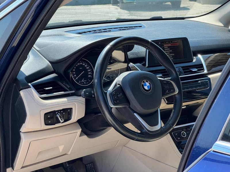 BMW Serie 2 Active Tourer usata a Matera (17)