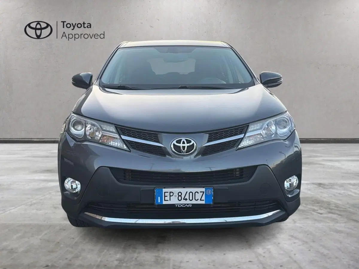 Toyota Rav4 usata a Catania (13)