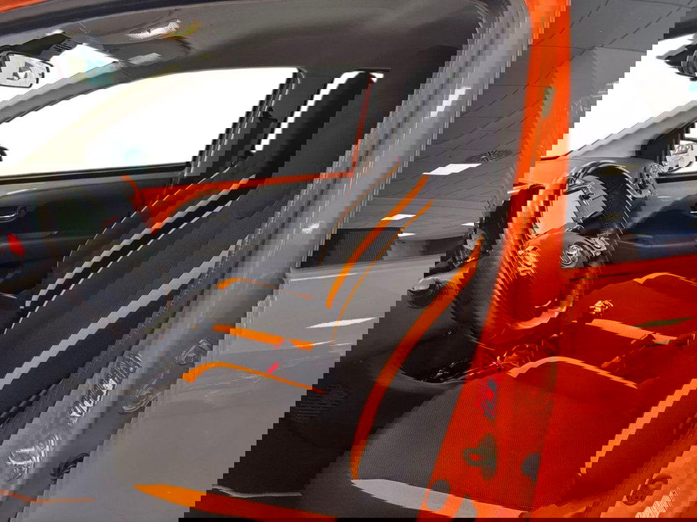 Toyota Aygo usata a Prato (12)