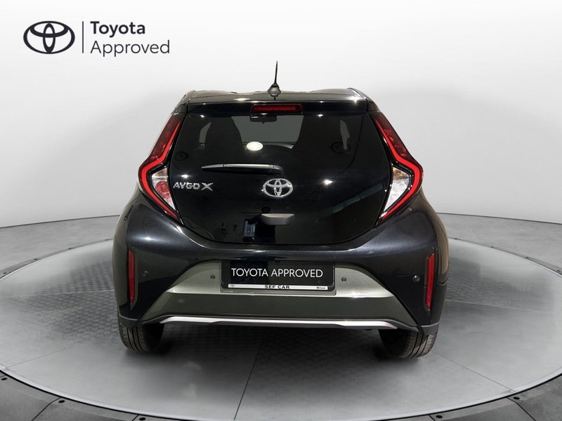 Toyota Aygo X usata a Milano (4)