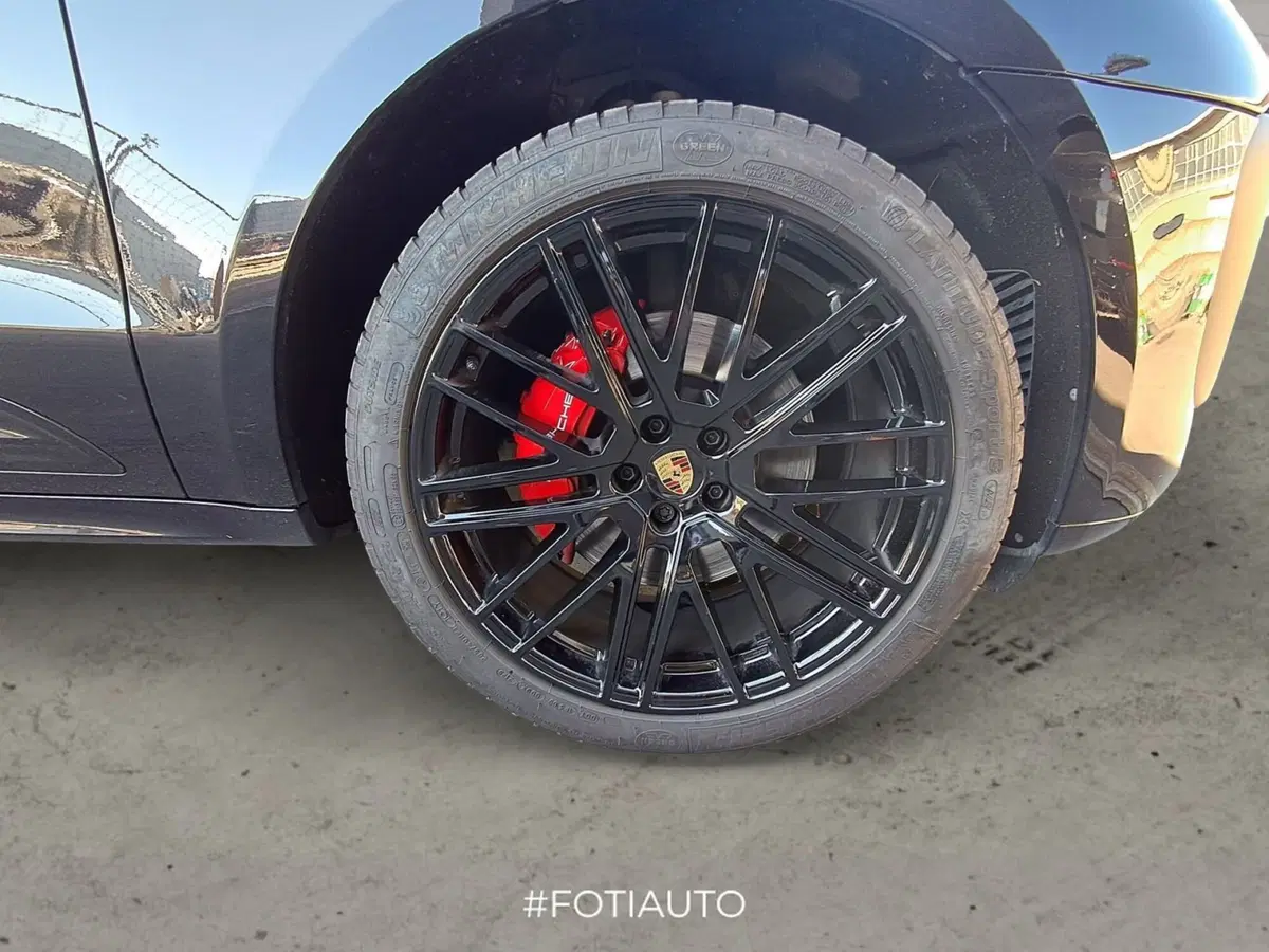 Porsche Macan usata a Catania (10)