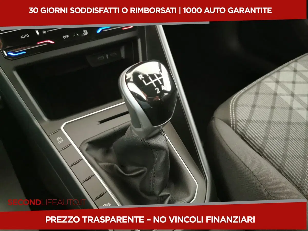 Volkswagen Taigo usata a Chieti (17)