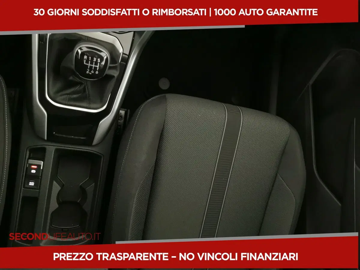 Volkswagen T-Roc usata a Chieti (17)