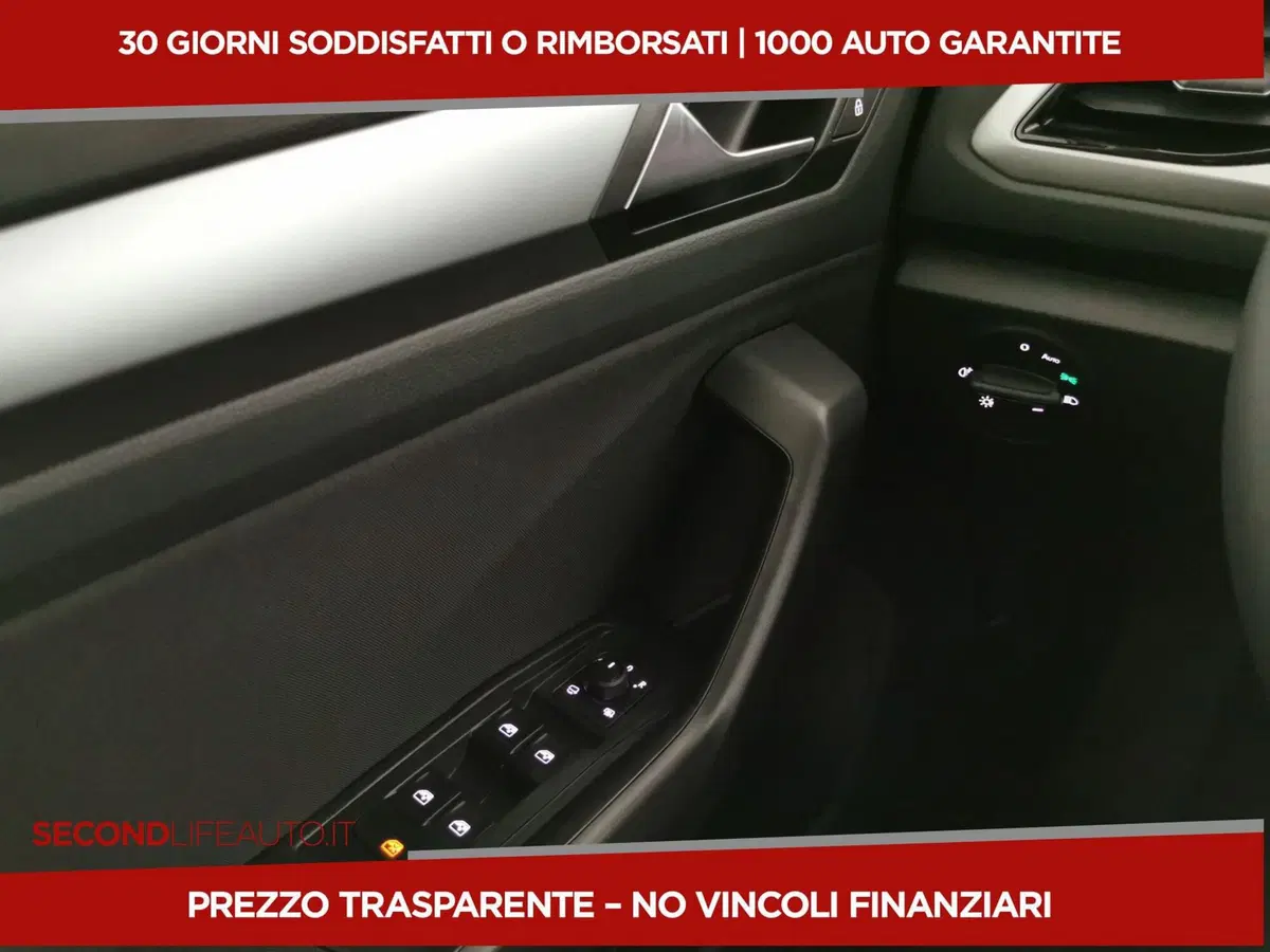 Volkswagen T-Roc usata a Chieti (18)