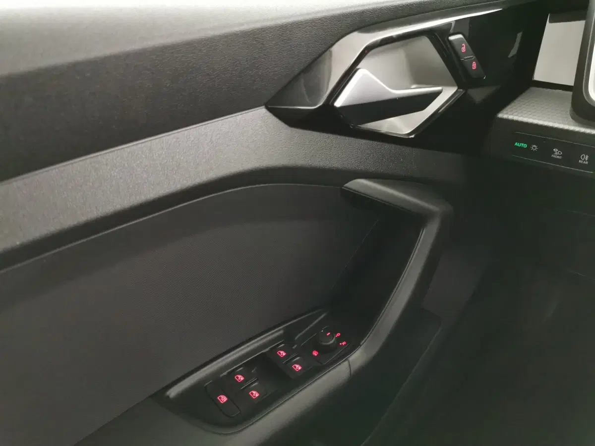 Audi A1 Sportback usata a Chieti (18)