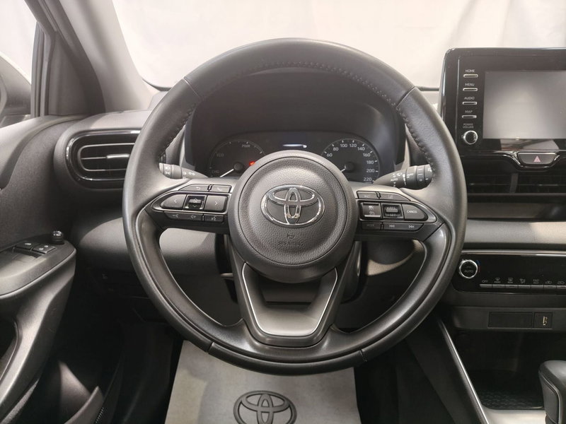 Toyota Yaris usata a Roma (11)