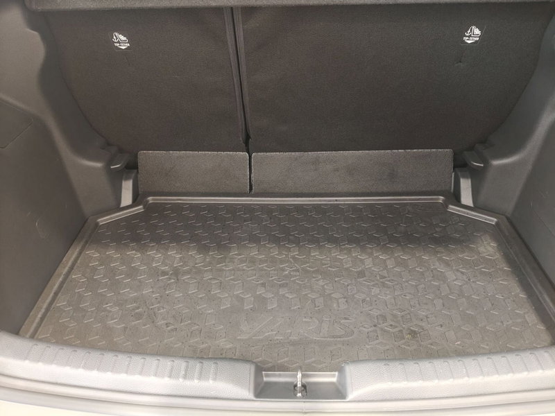 Toyota Yaris usata a Roma (13)