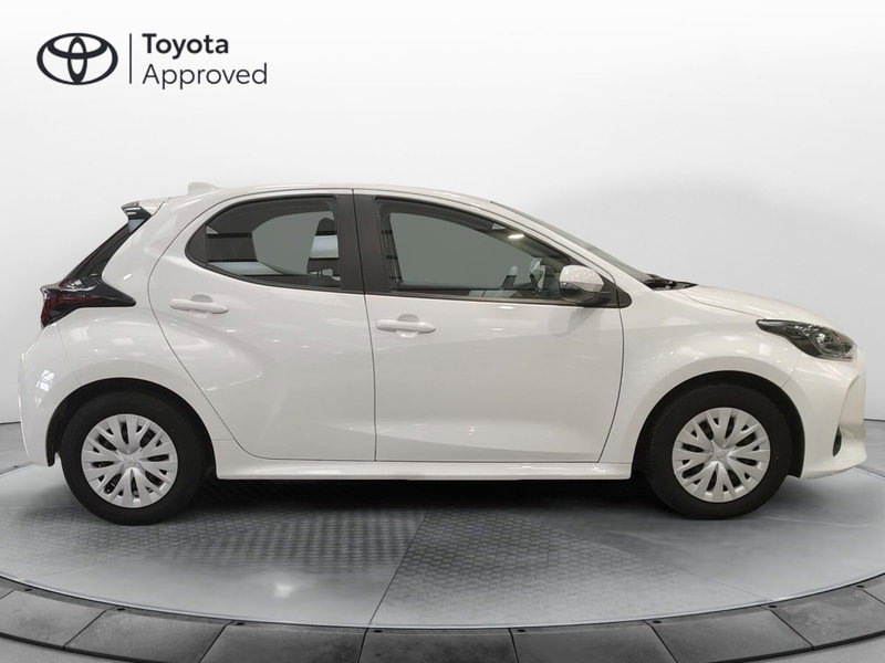 Toyota Yaris usata a Roma (17)