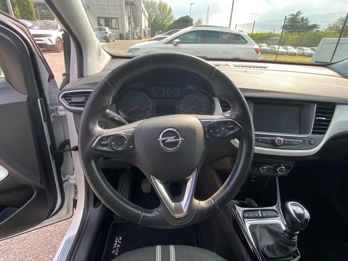 Opel Crossland usata a Ravenna (17)