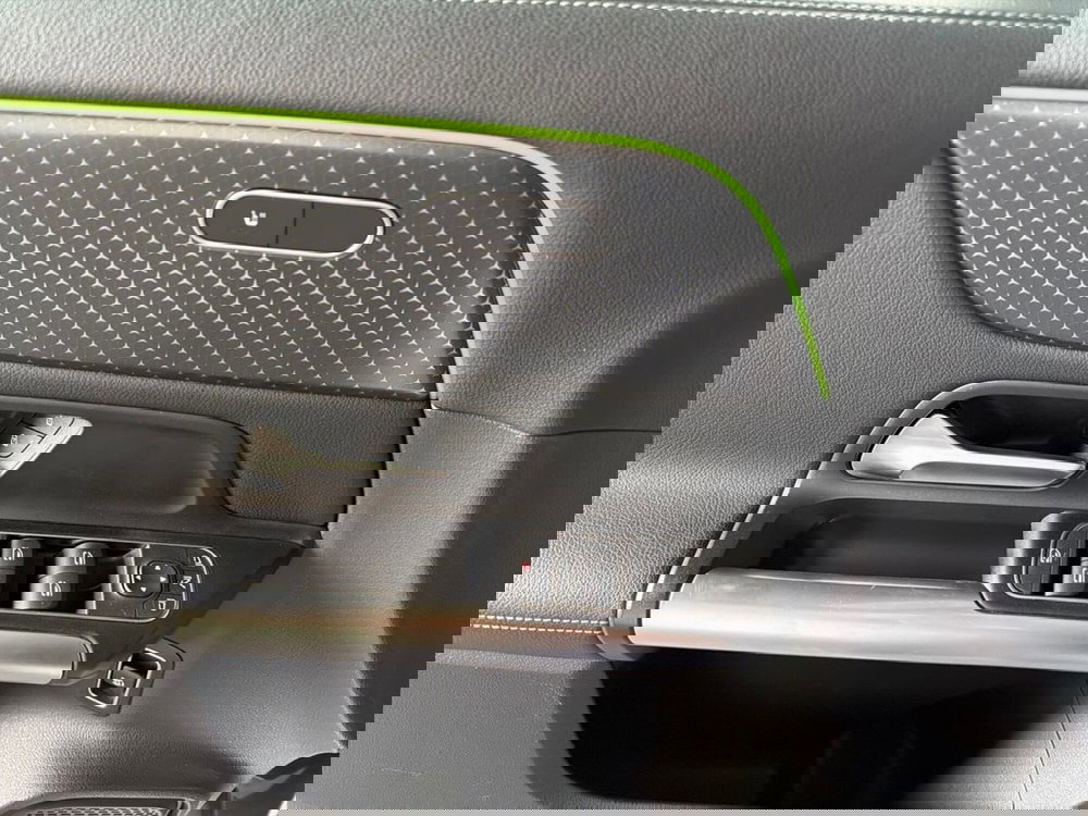 Mercedes-Benz EQA usata a Bergamo (16)