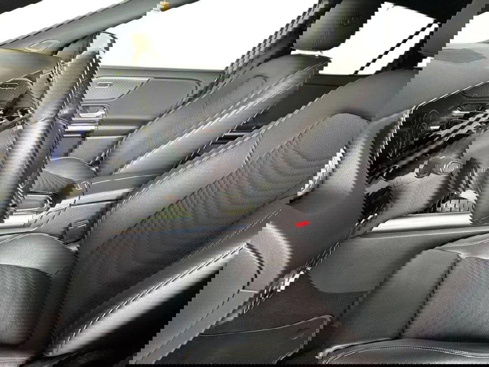 Mercedes-Benz EQA usata a Bergamo (9)