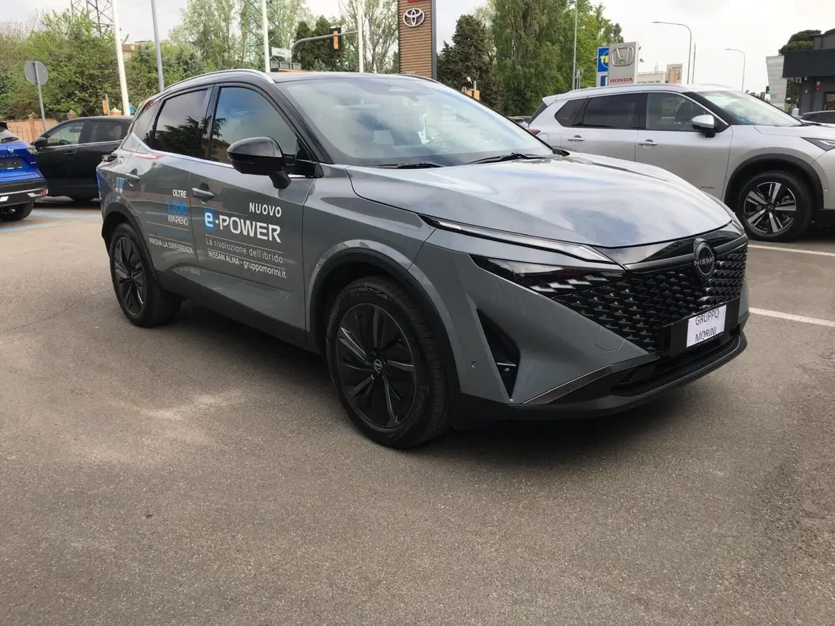 Nissan Qashqai usata a Bologna (2)