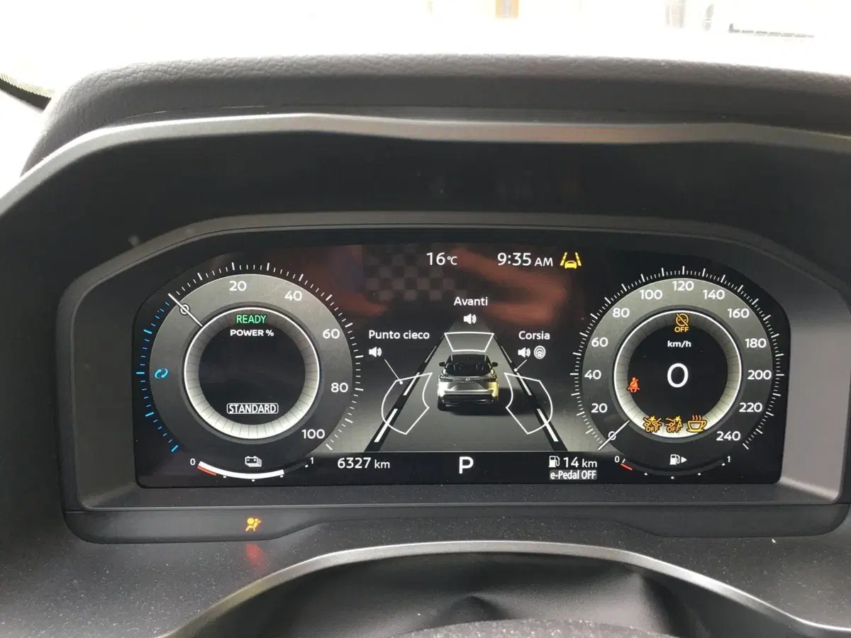 Nissan Qashqai usata a Bologna (9)