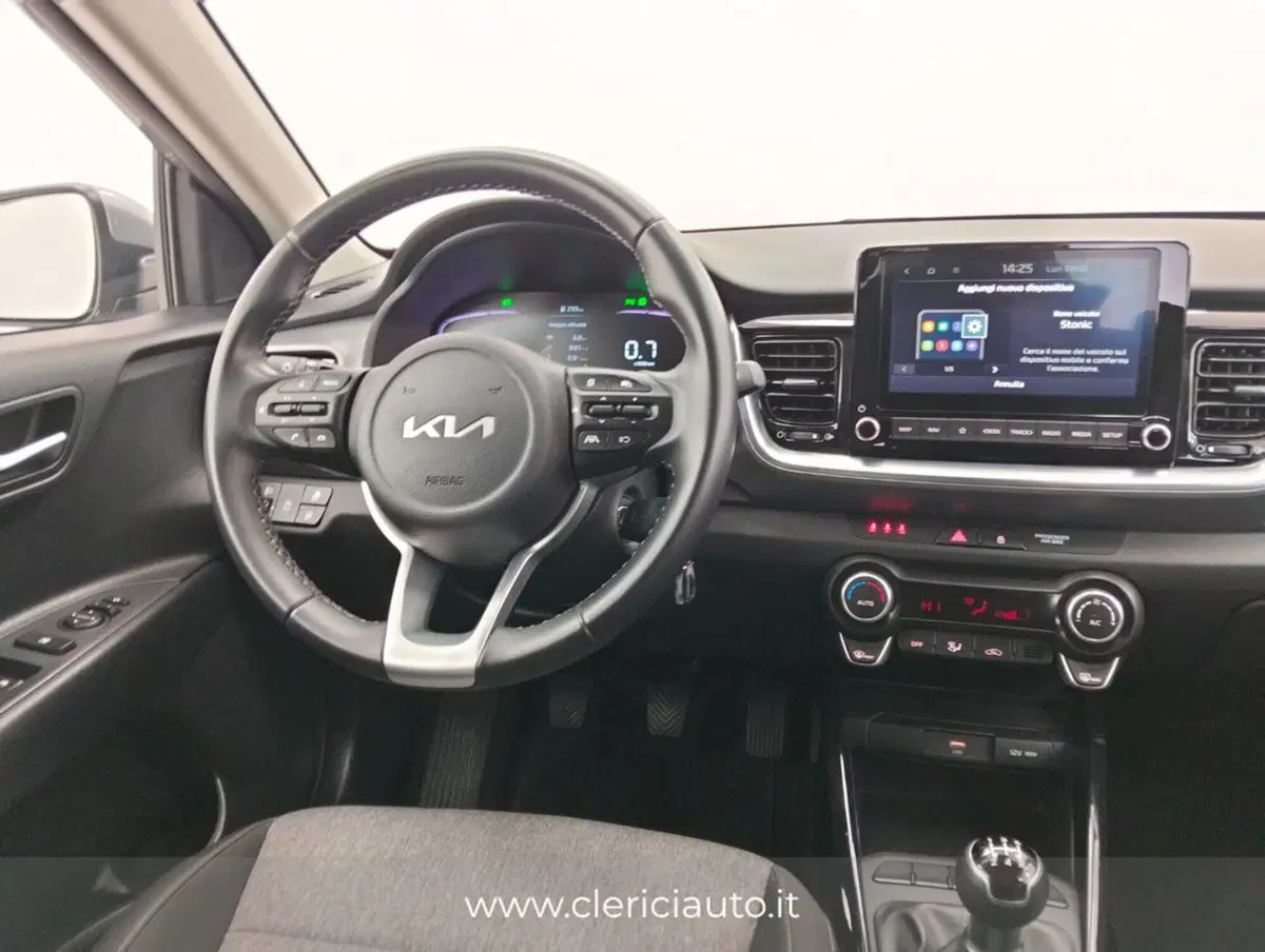 Kia Stonic usata a Como (10)