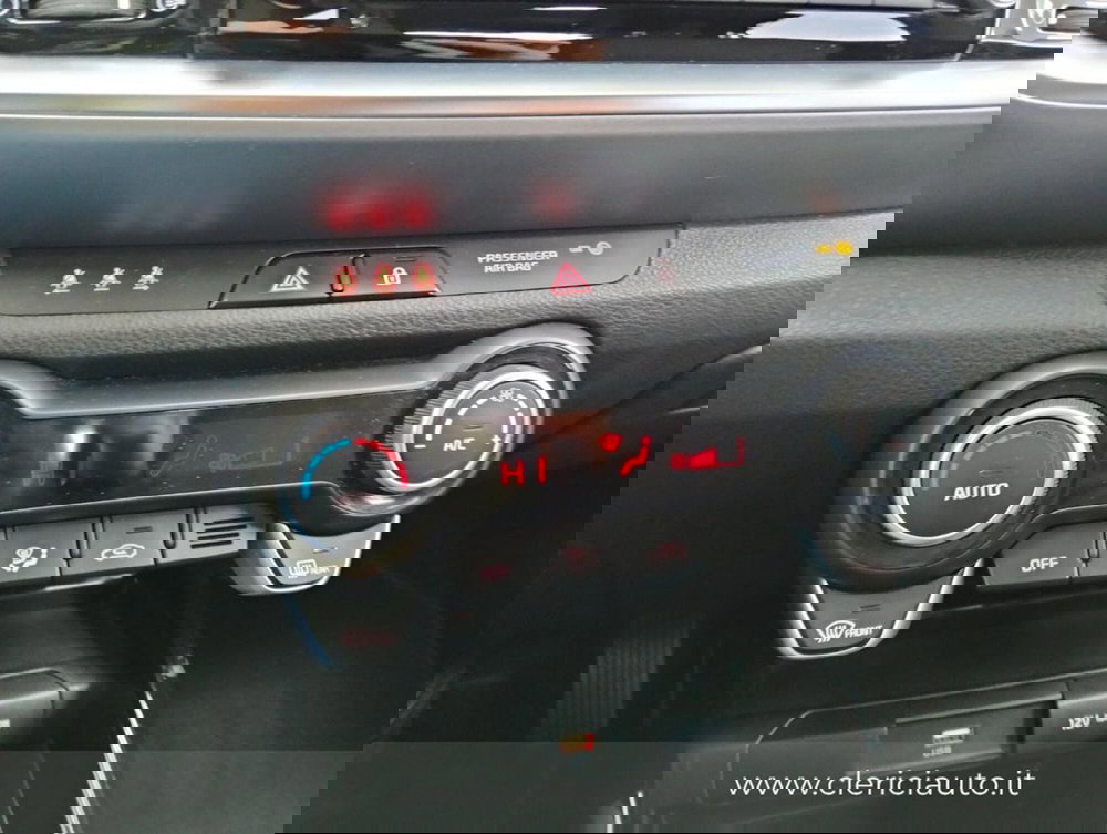 Kia Stonic usata a Como (17)