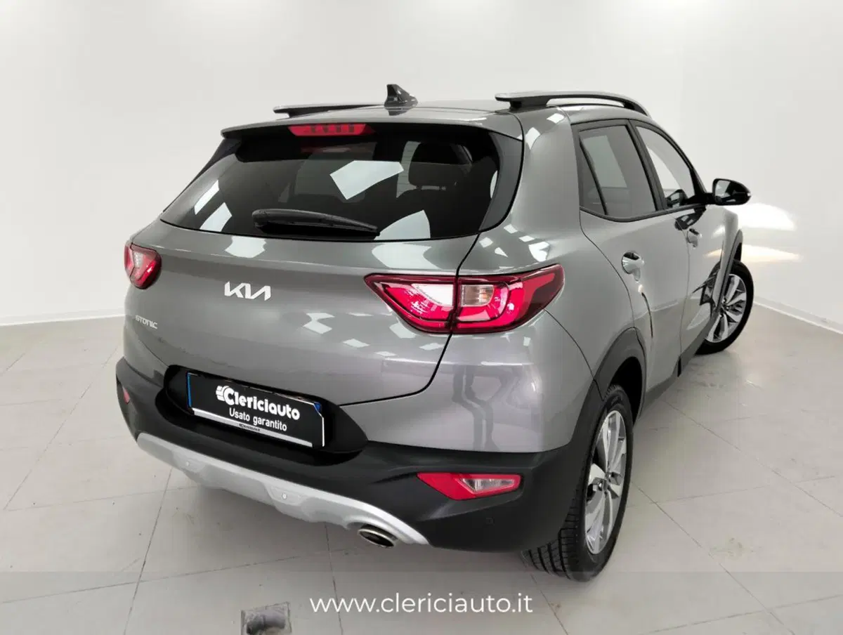 Kia Stonic usata a Como (2)