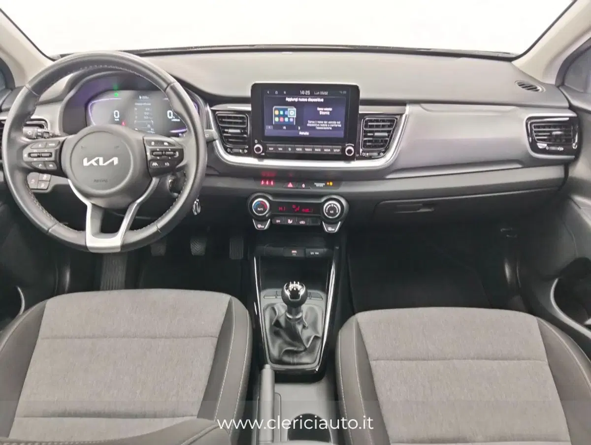 Kia Stonic usata a Como (4)
