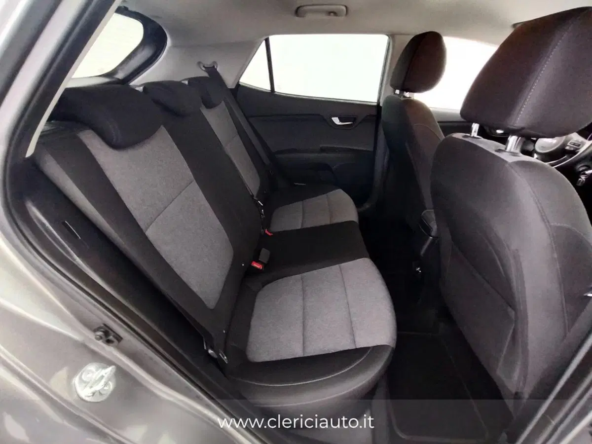 Kia Stonic usata a Como (5)