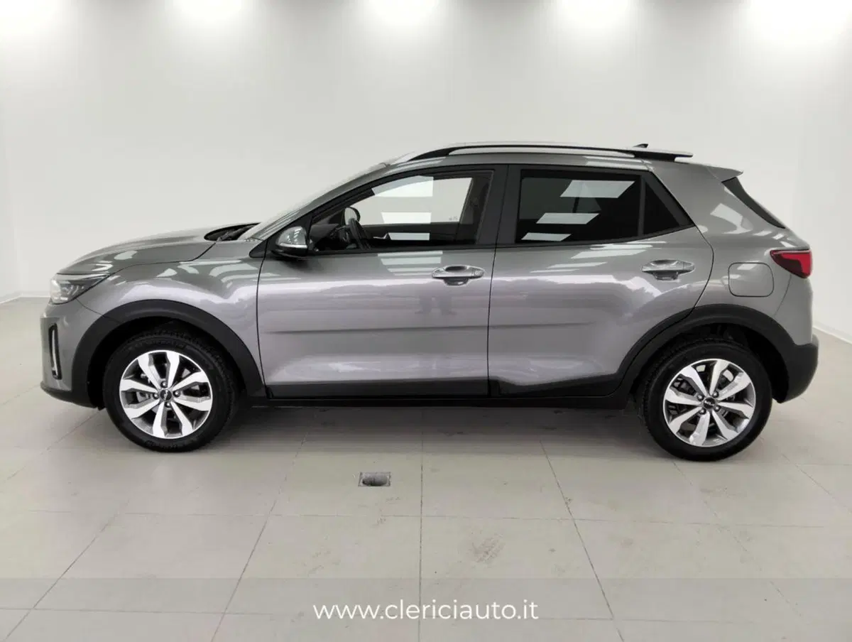 Kia Stonic usata a Como (8)