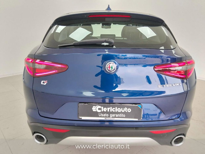 Alfa Romeo Stelvio usata a Como (7)