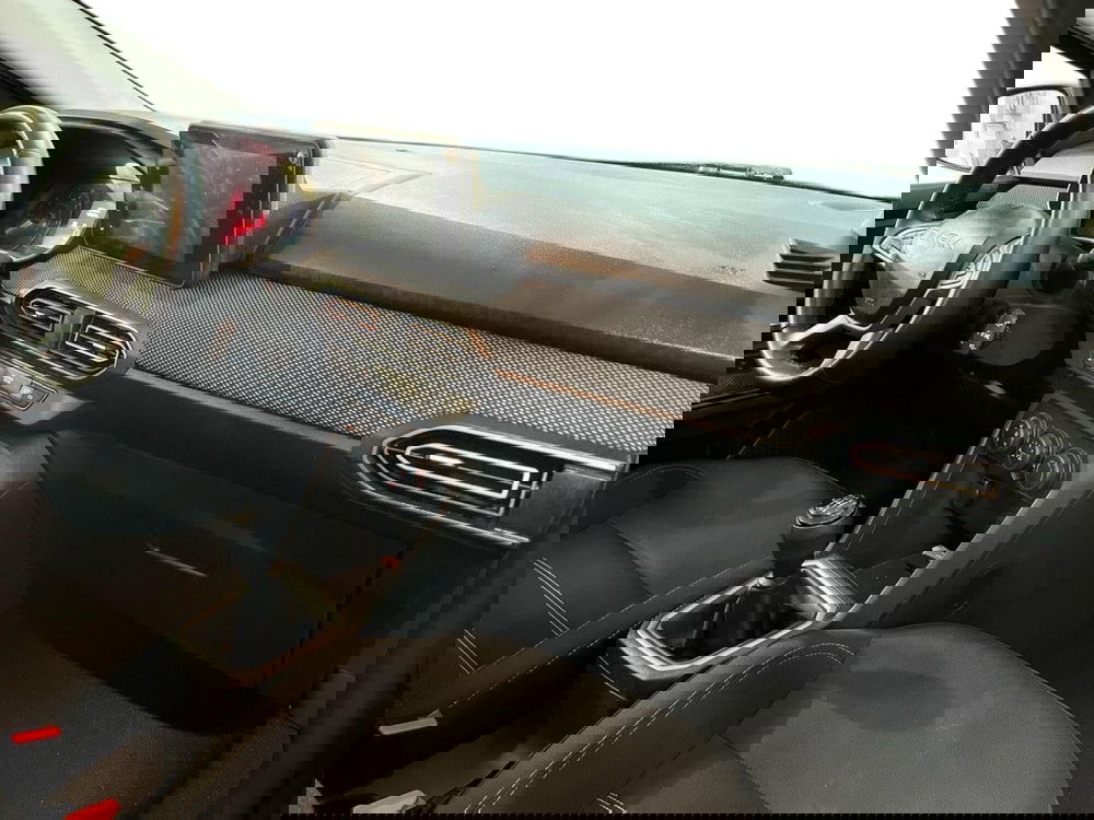 Dacia Sandero usata a Lecce (9)