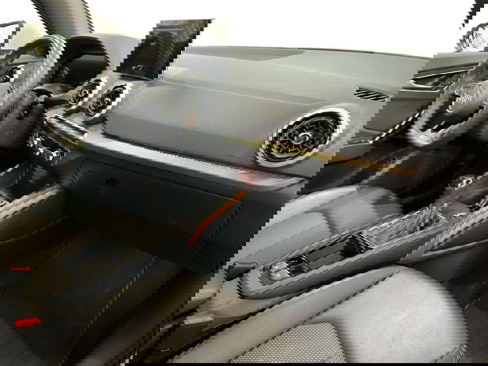 Audi Q2 usata a Bari (9)