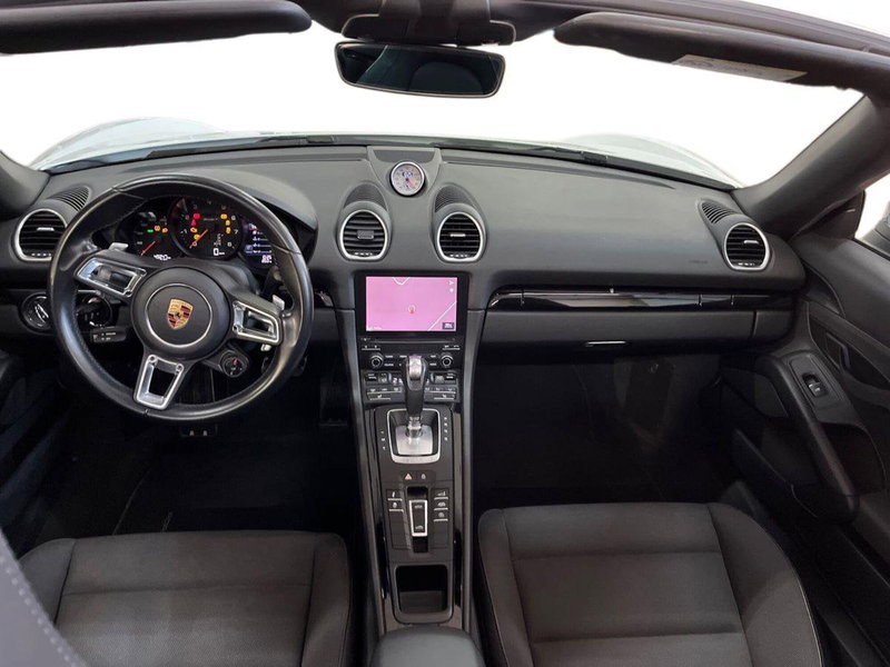 Porsche 718 Boxster  usata a Bari (8)