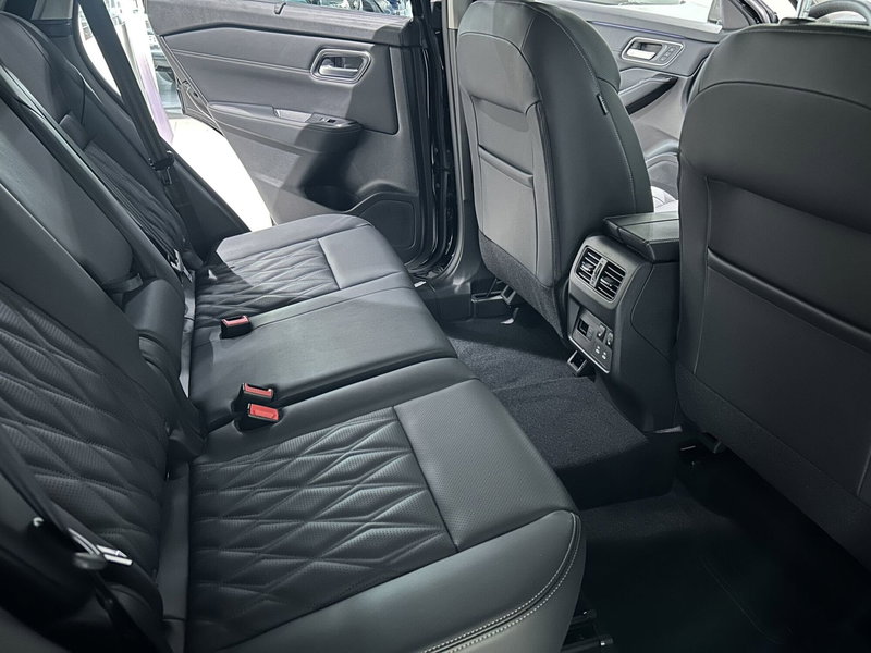 Nissan X-Trail nuova a Ferrara (13)