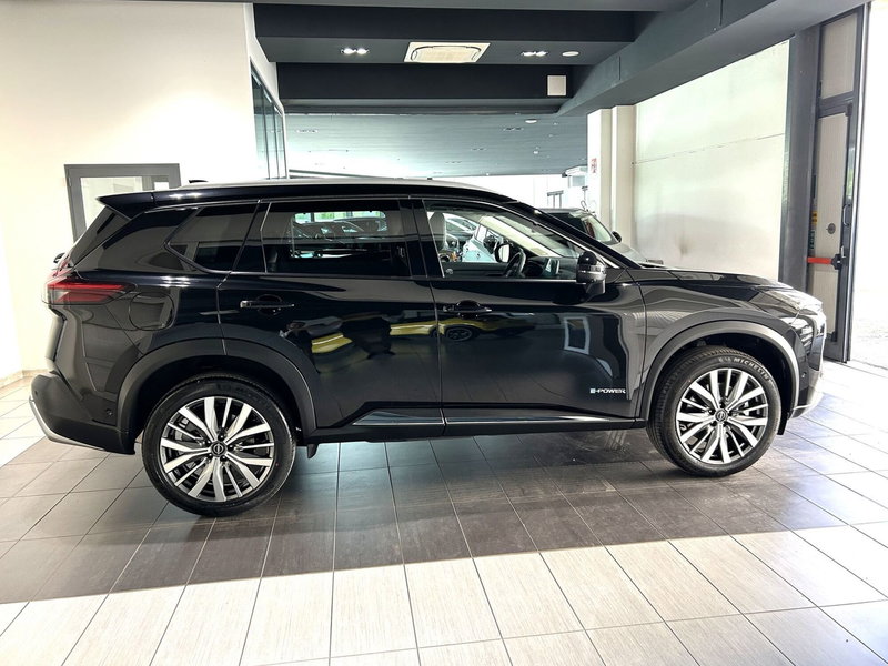 Nissan X-Trail nuova a Ferrara (4)