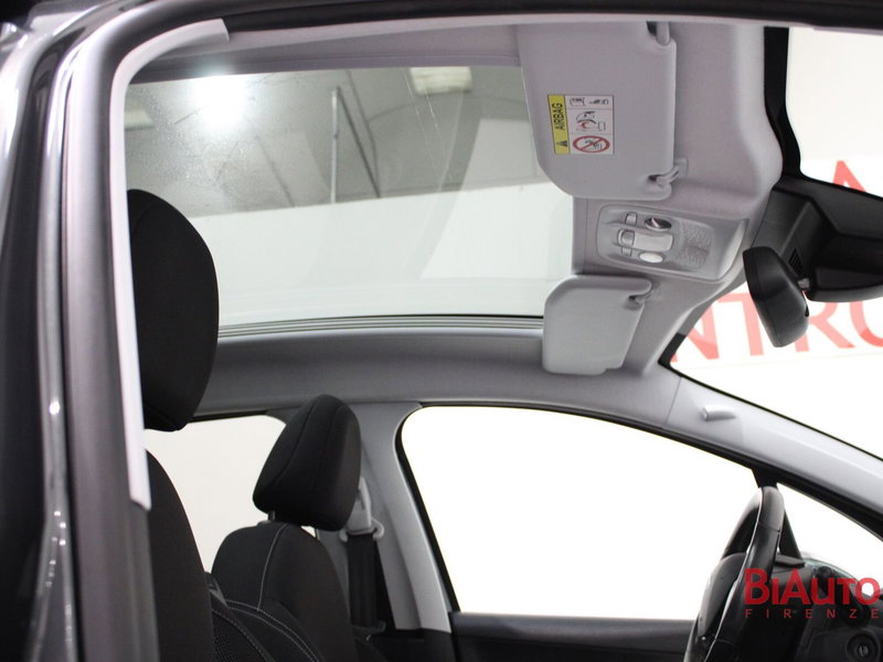 Peugeot 208 usata a Firenze (17)