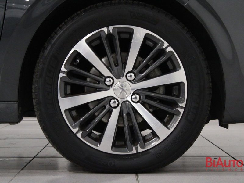 Peugeot 208 usata a Firenze (19)