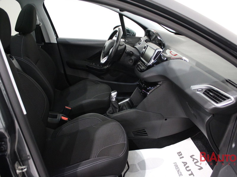 Peugeot 208 usata a Firenze (6)