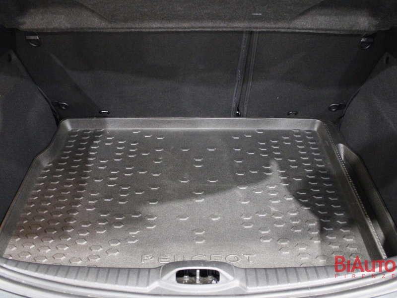 Peugeot 208 usata a Firenze (8)