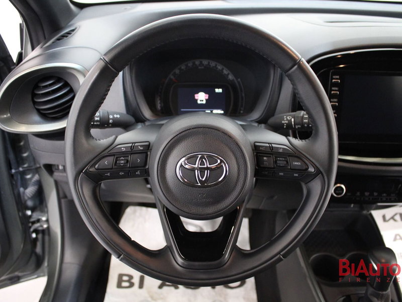Toyota Aygo X usata a Firenze (11)