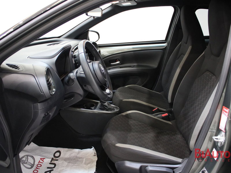 Toyota Aygo X usata a Firenze (6)