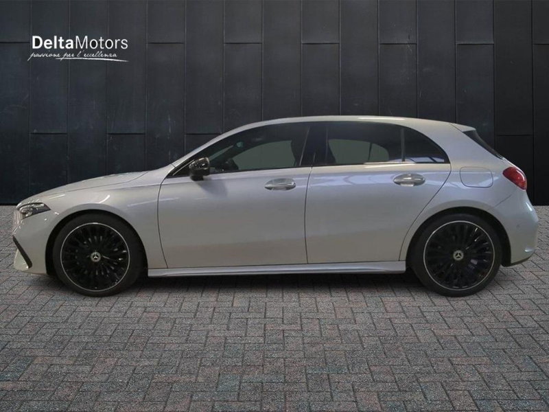 Mercedes-Benz Classe A Sedan nuova a Ancona (2)