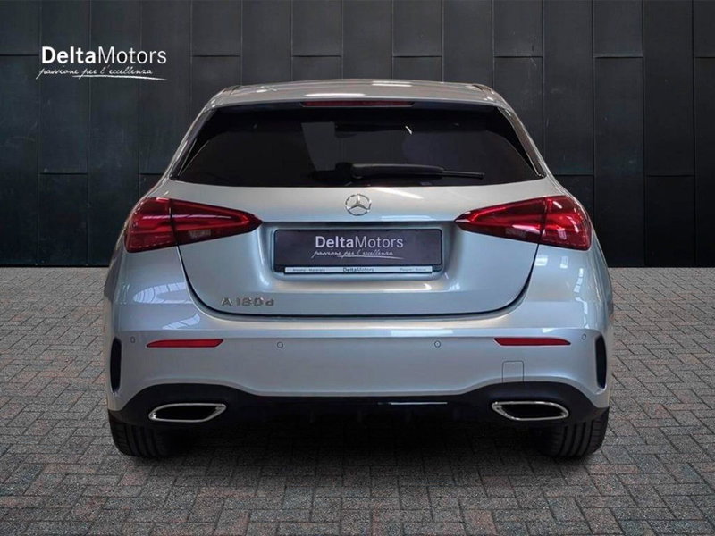 Mercedes-Benz Classe A Sedan nuova a Ancona (3)